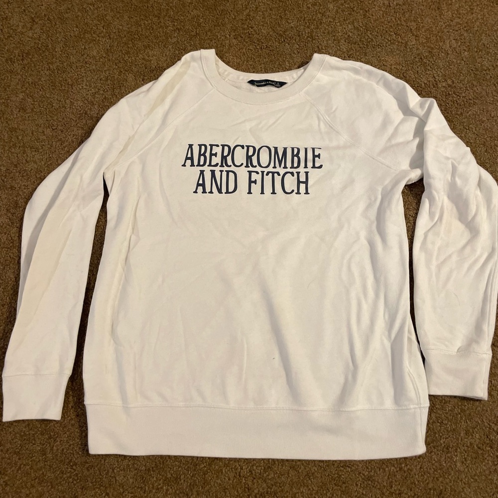 Abercrombie & Fitch White & Navy Crew Neck